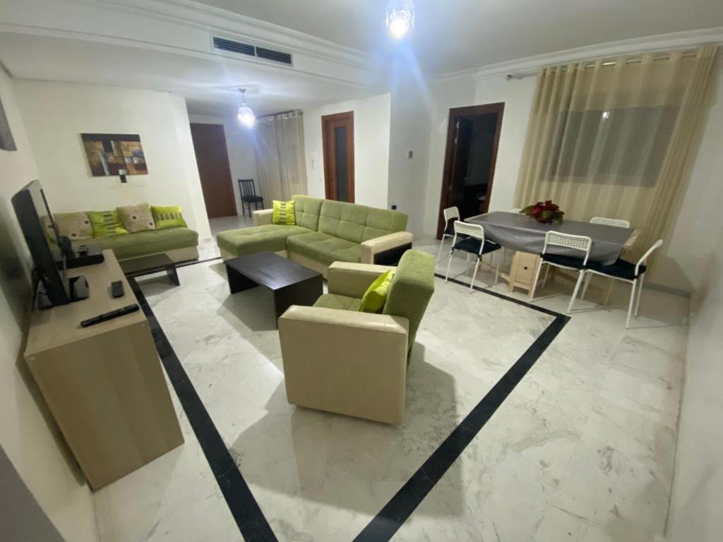 Yasmine Appartement Tanger Exteriör bild